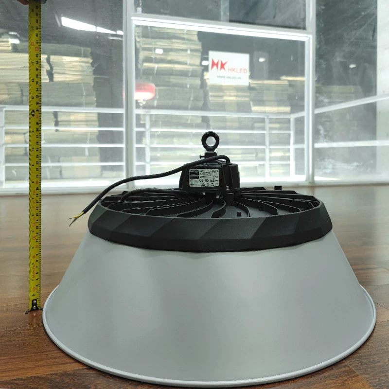 den led nha xuong ufo x03 nguon tron choa cong suat 250w chipled smd dx03s250 6.webp den led nha xuong ufo x03 nguon tron choa cong suat 250w chipled smd dx03s250 6.webp