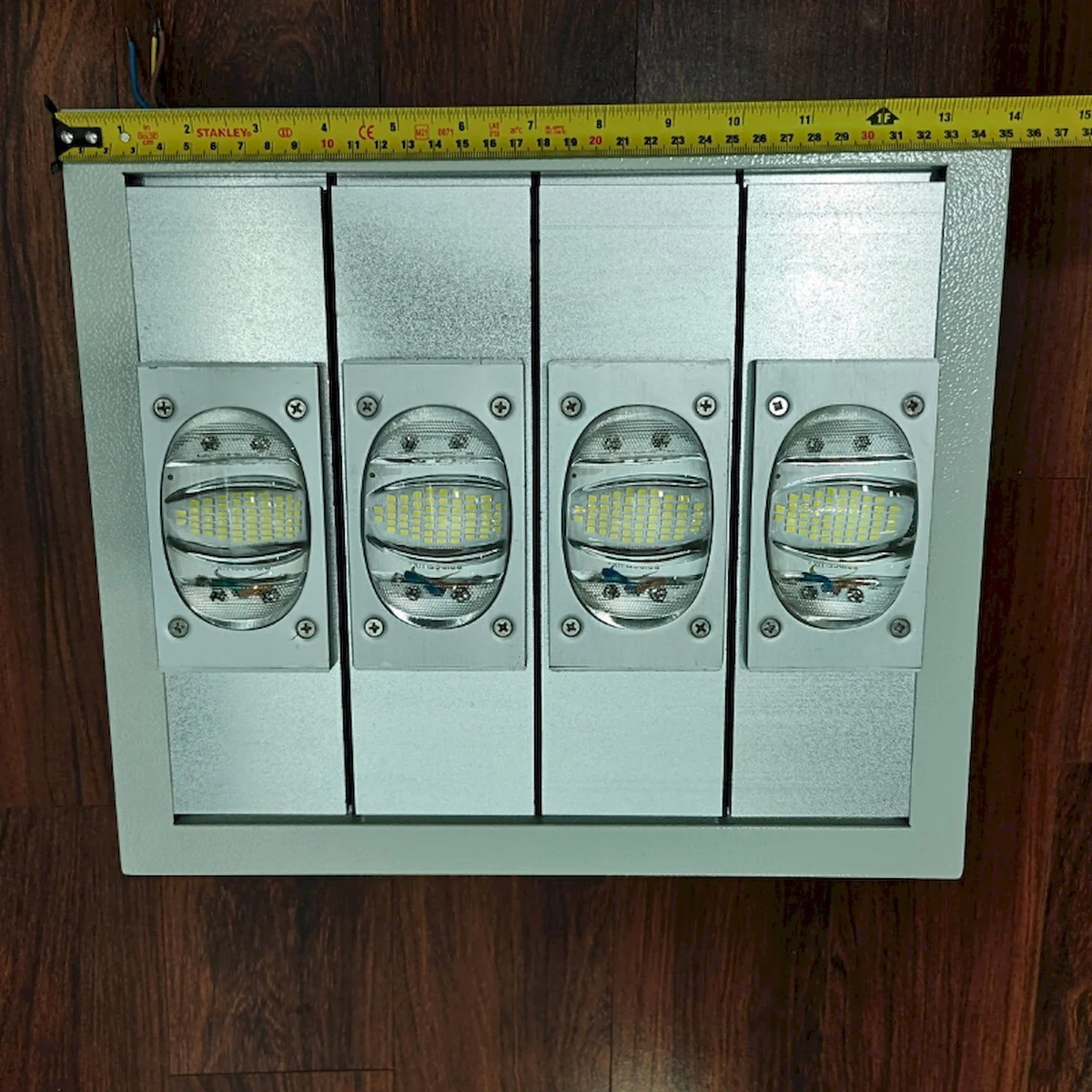 den led pha p02 200w hkled cob 3030 dp02c200 6.jpg den led pha p02 200w hkled cob 3030 dp02c200 6.jpg